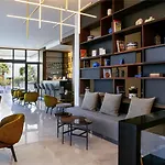 Hotel Mercure Larnaca