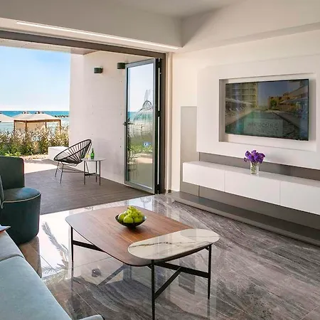 Mercure Larnaca Hotel