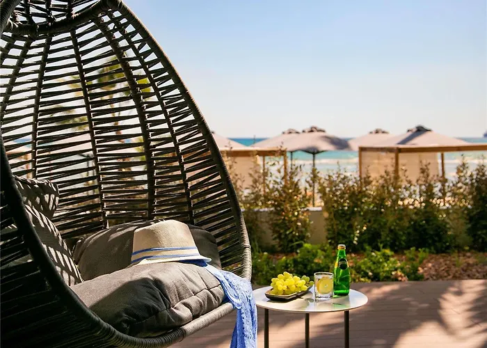 Mercure Larnaca Hotell