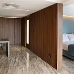 Mercure Larnaca