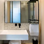Mercure Larnaca