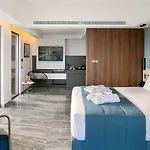 Hotel Mercure Larnaca *