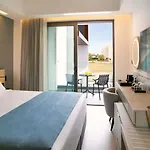 Mercure Larnaca