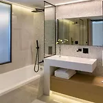 Hotel Mercure Larnaca *