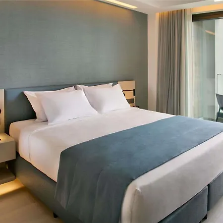 Hotel Mercure Larnaca *