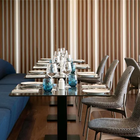 Mercure Larnaca