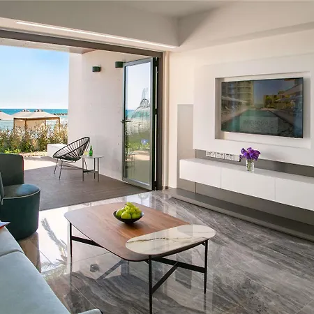 Hotel Mercure Larnaca Sazlikoy