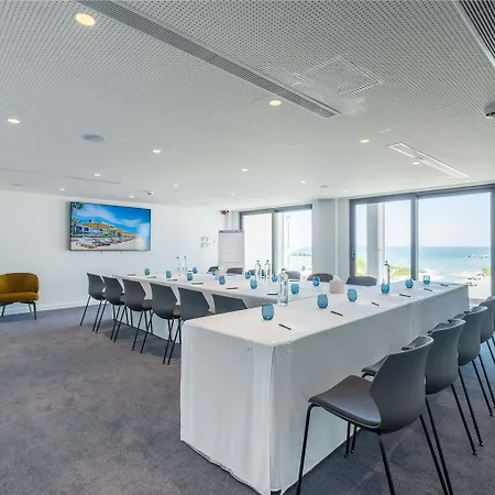 Hotel Mercure Larnaca