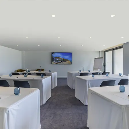 ホテル Mercure Larnaca