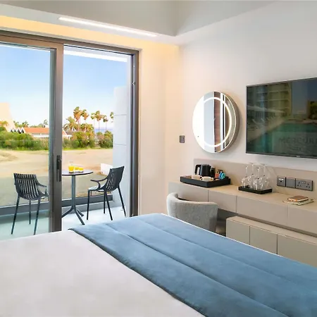 Mercure Larnaca