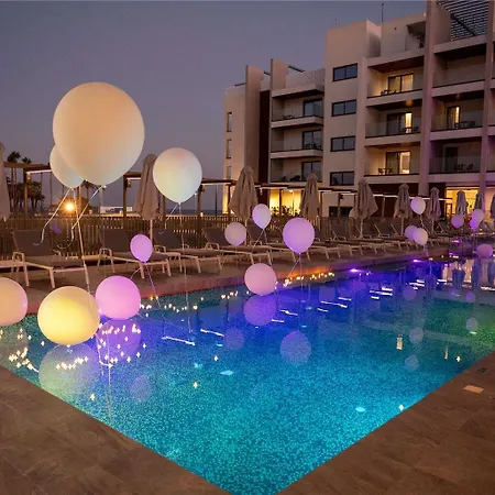 Mercure Larnaca Sazlikoy
