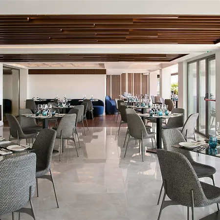Mercure Larnaca Hotel Sazlikoy