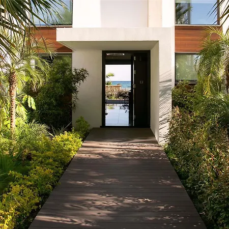 Mercure Larnaca