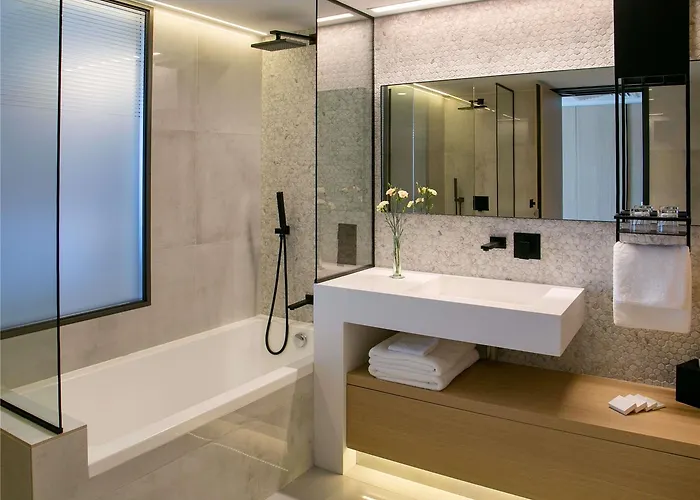 Hotel Mercure Larnaca *